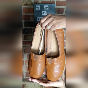 Comfortview brown slide on shoes. Size 10